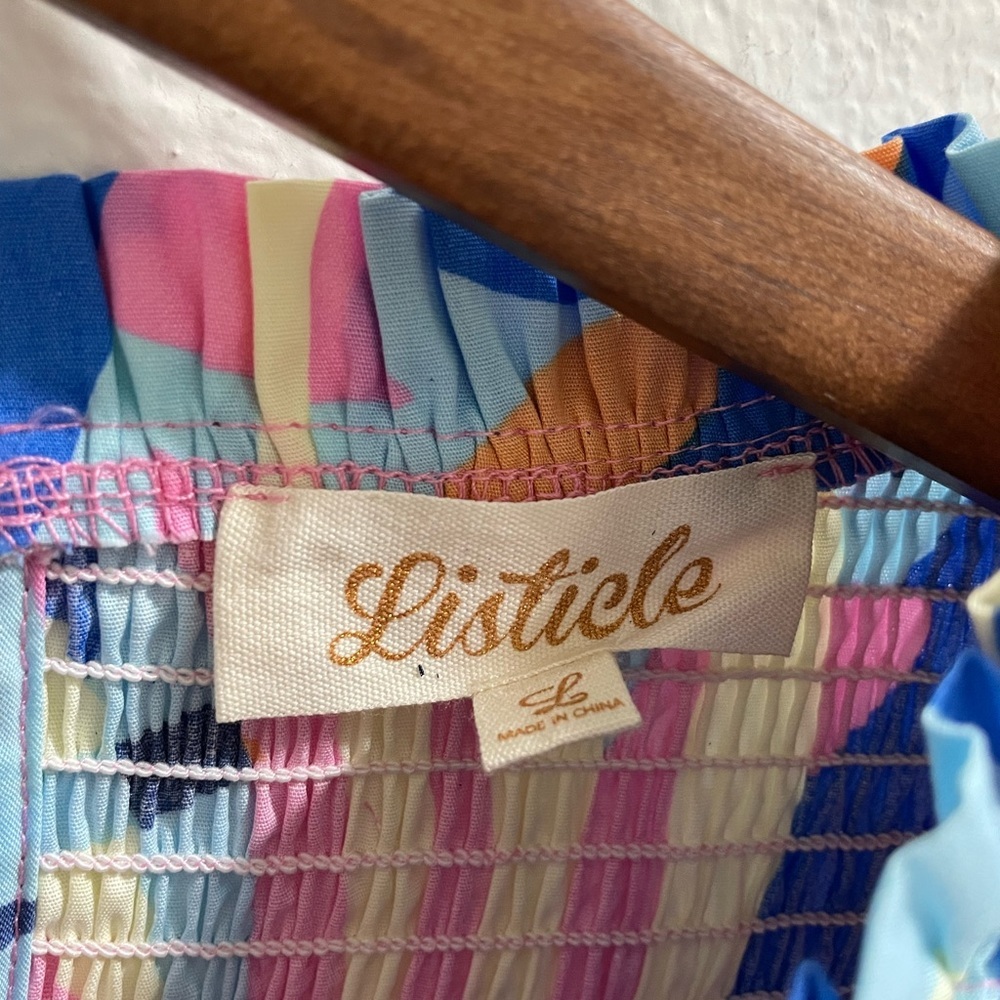Listicle Colorful Women's Top - Picture 4 of 4